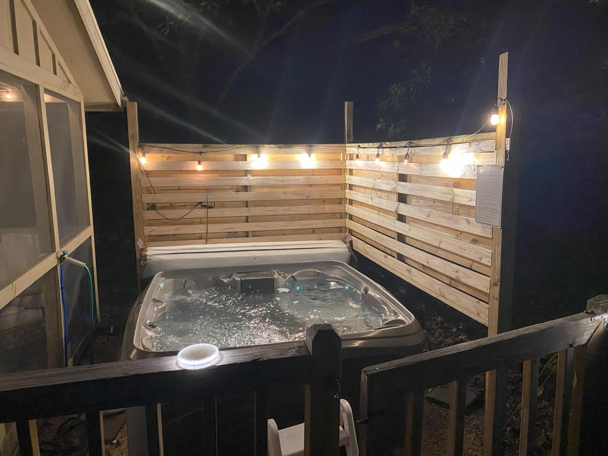 Pocono Mountain Home , Hot Tub- 1 Mile To Skiing! Tannersville Exterior photo